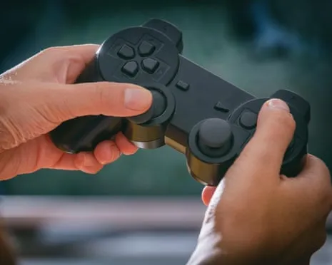 What Makes Some Gamers Invert Their Controls? Scientists Reveal Insights, But They’re Not What Your Assumptions